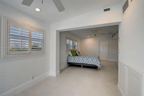 Single Family Residence in Fort Lauderdale FL 2642 Marion Drive Dr 13.jpg