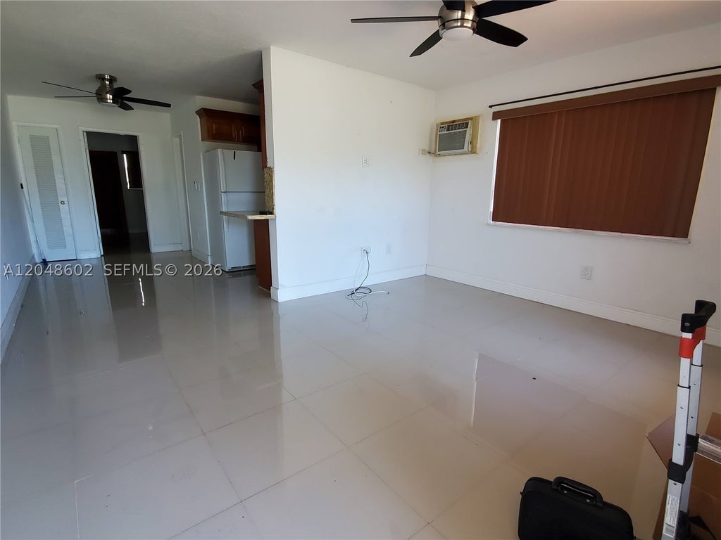 Photo of 808 N 24th Ave #1, Hollywood, FL 33020 (MLS # A12048602)