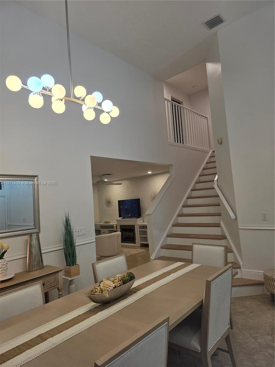 HOLIDAY SPRINGS EAST - Residential