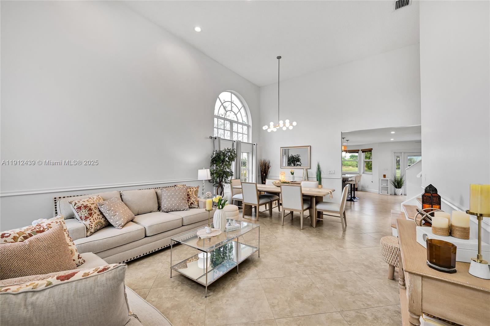 HOLIDAY SPRINGS EAST - Residential