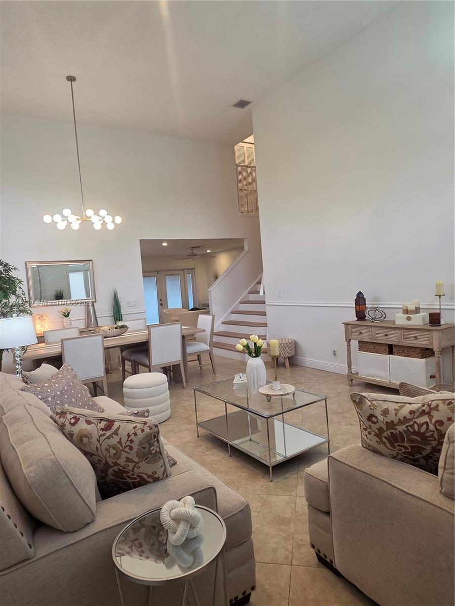 HOLIDAY SPRINGS EAST - Residential