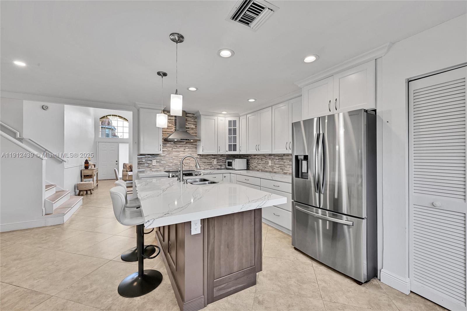 HOLIDAY SPRINGS EAST - Residential