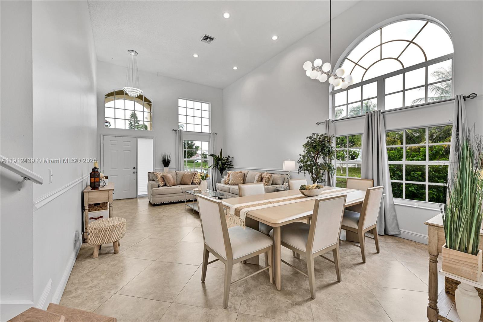 HOLIDAY SPRINGS EAST - Residential