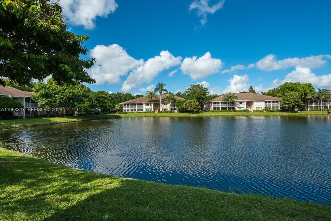 PINE RIDGE AT DELRAY BEAC - Residential