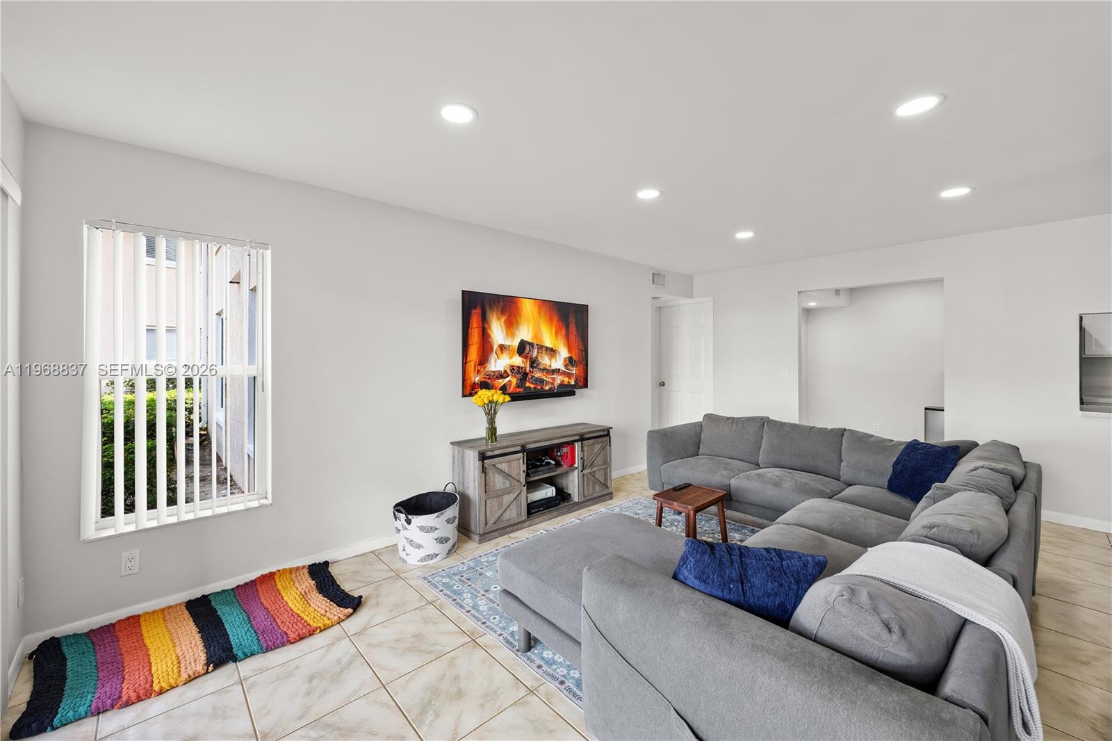 PINE RIDGE AT DELRAY BEAC - Residential