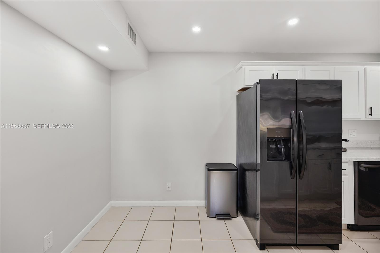 PINE RIDGE AT DELRAY BEAC - Residential