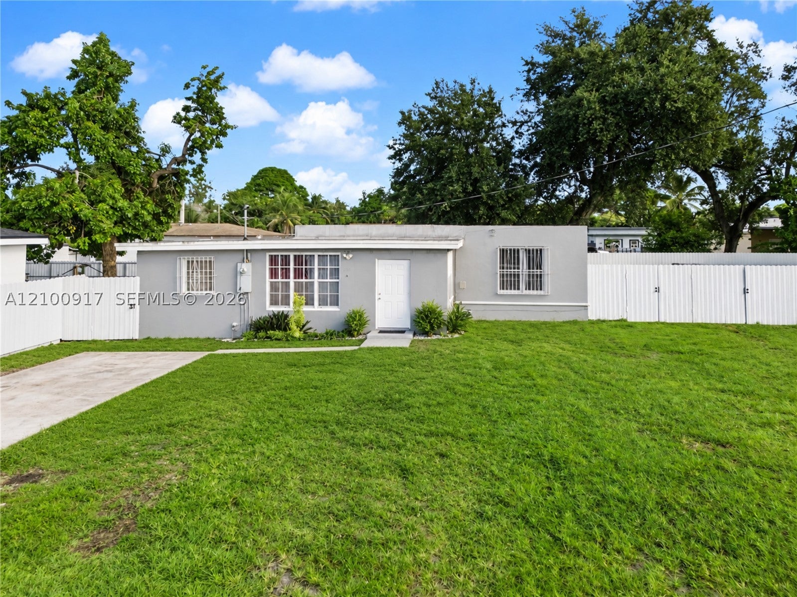 2437 NW 98th St