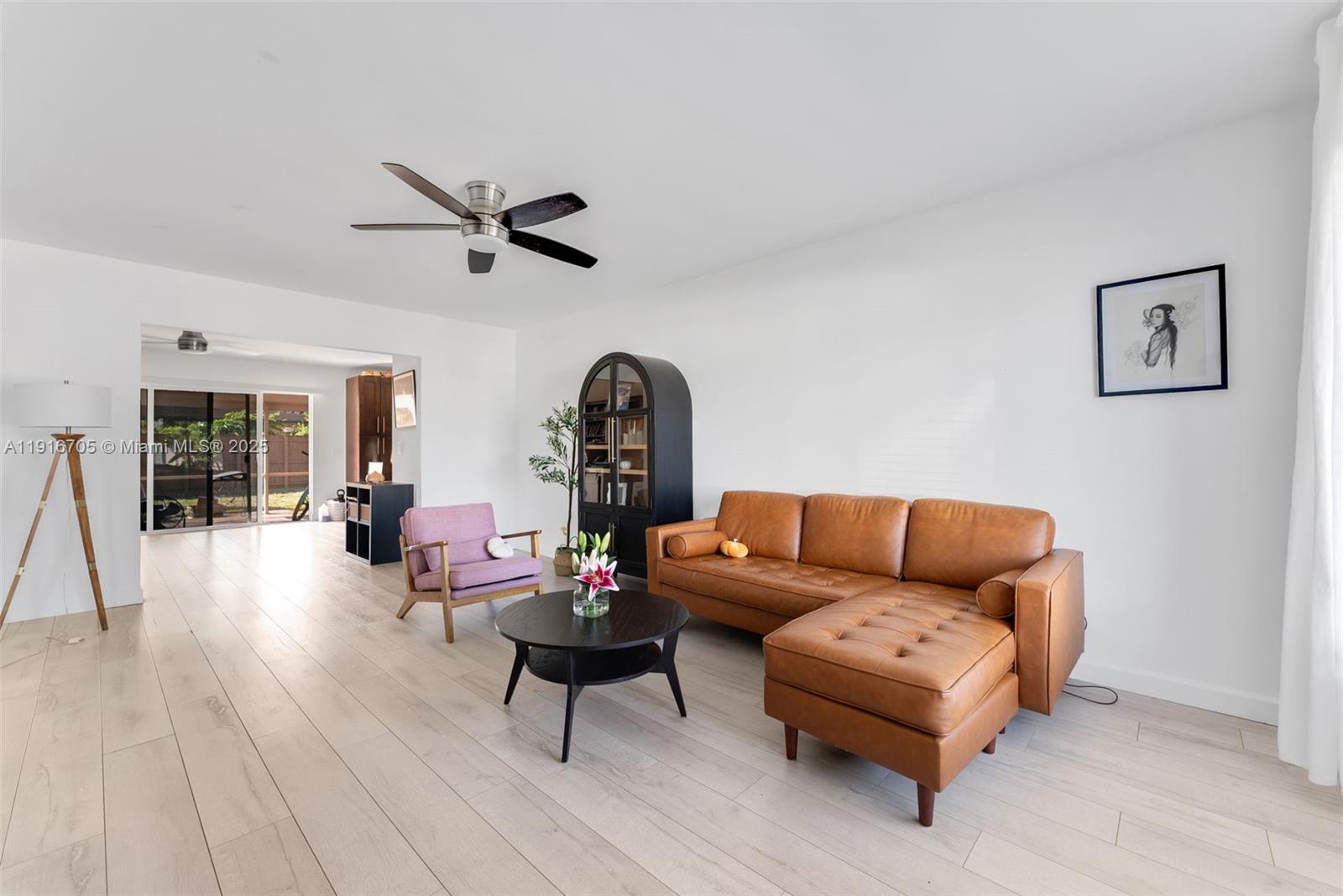 PALM-AIRE VILLAGE 2ND SEC - Residential