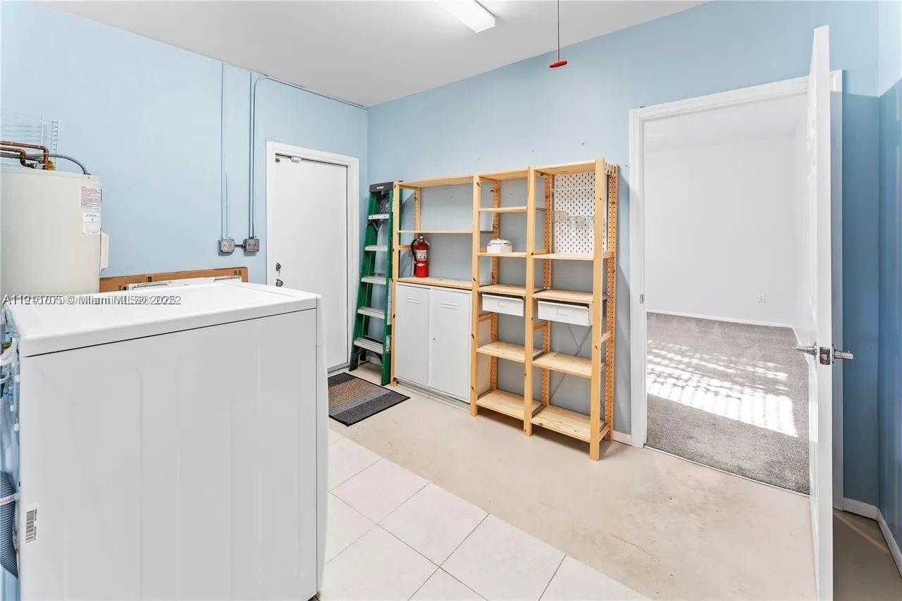 PALM-AIRE VILLAGE 2ND SEC - Residential