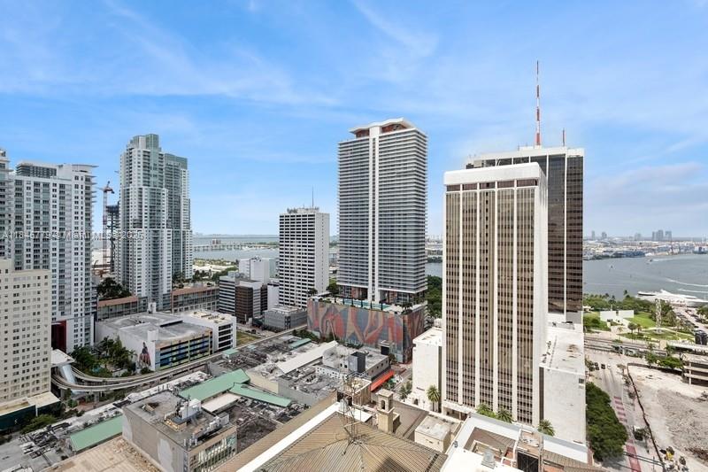 Centro Condo - Residential