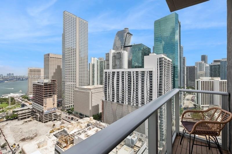 Centro Condo - Residential