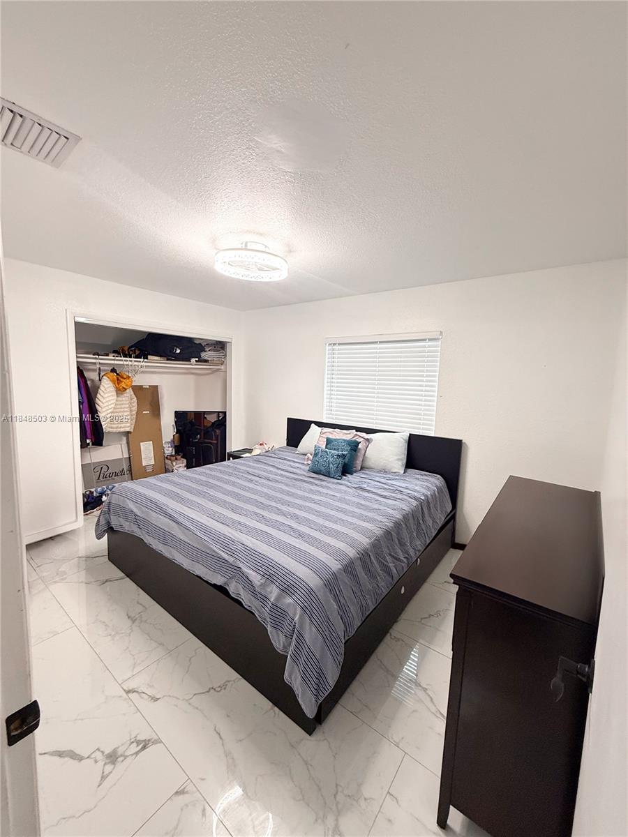 GREENACRES - Residential