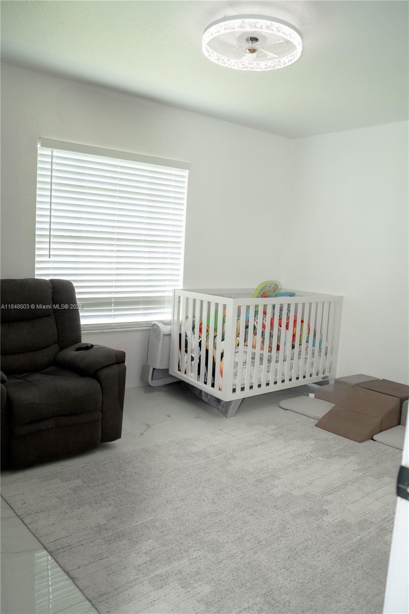 GREENACRES - Residential