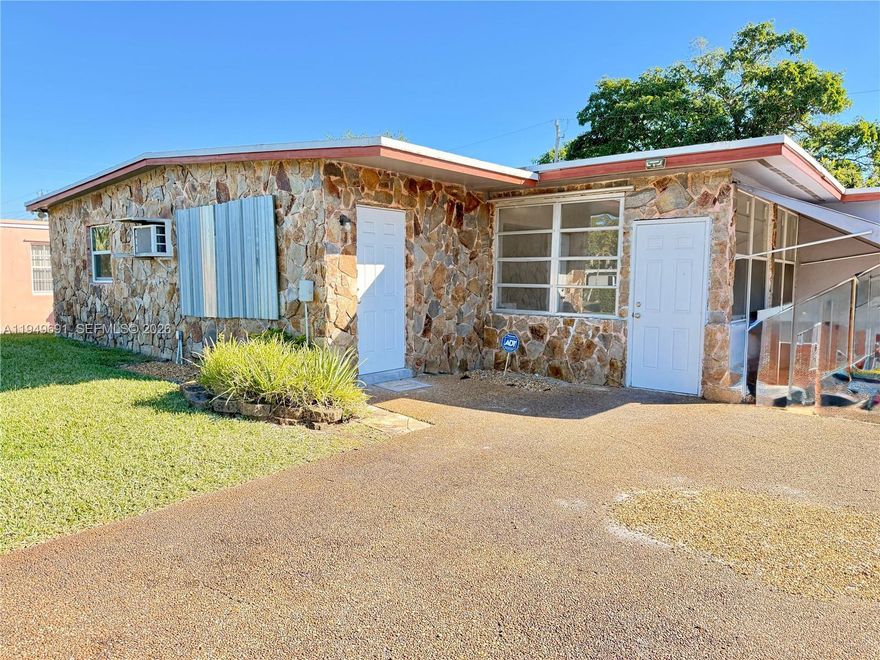 Great single family home 3 bedrooms, 1 bath , all renovated with a  big fenced back yard. This property is ready to be called home
