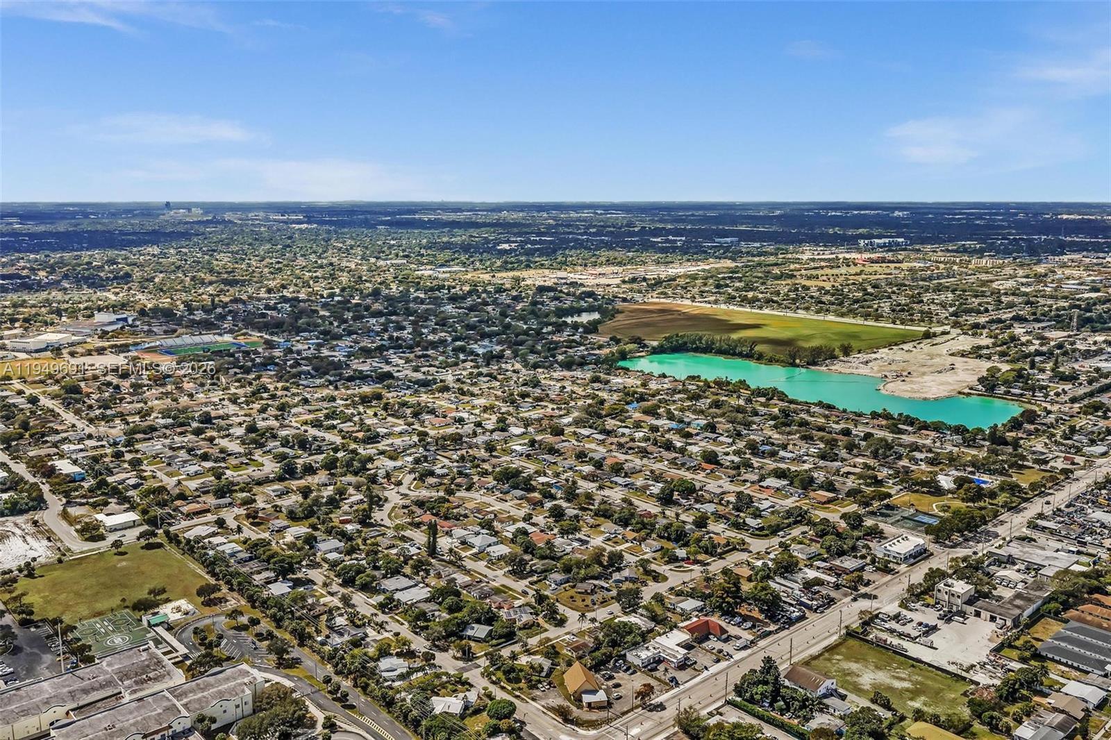 LAUDERDALE MANOR HOMESITE - Residential