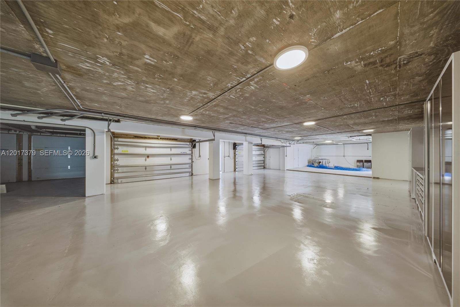 Mat Ocean Bay - Residential