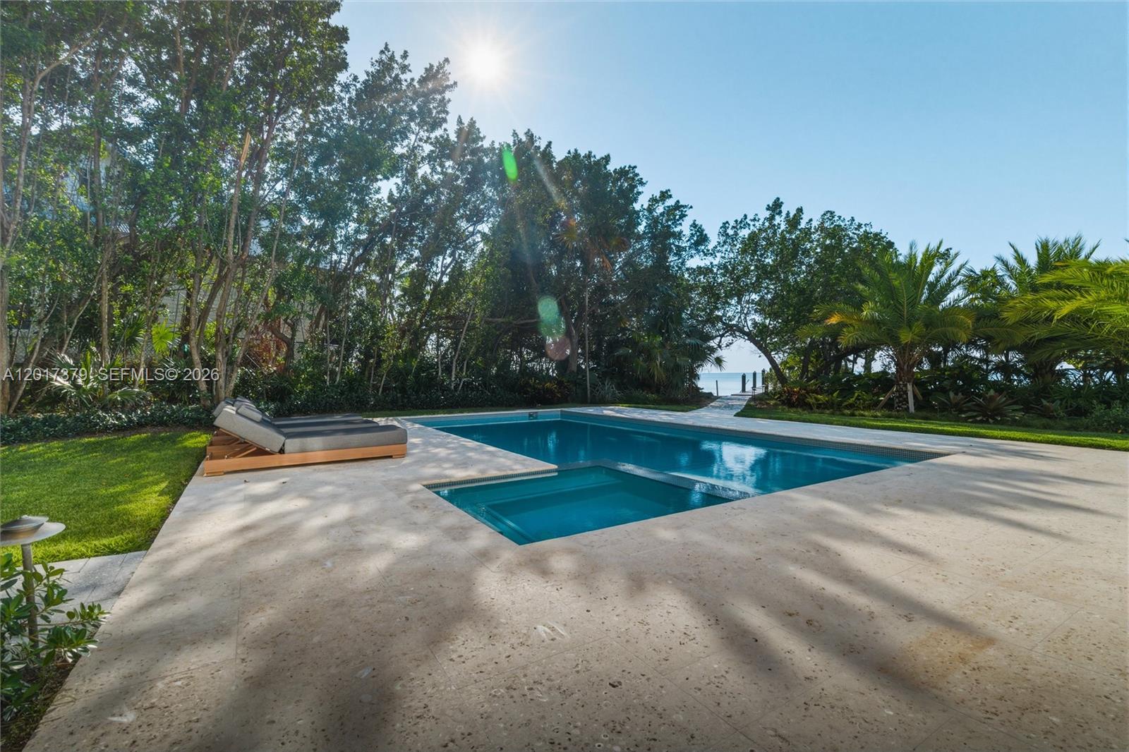 Mat Ocean Bay - Residential