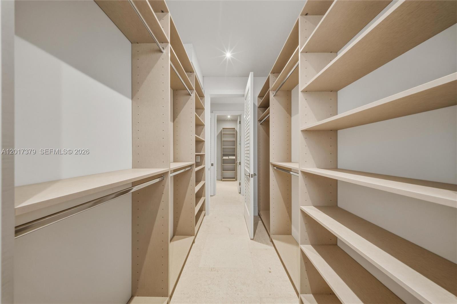 Mat Ocean Bay - Residential