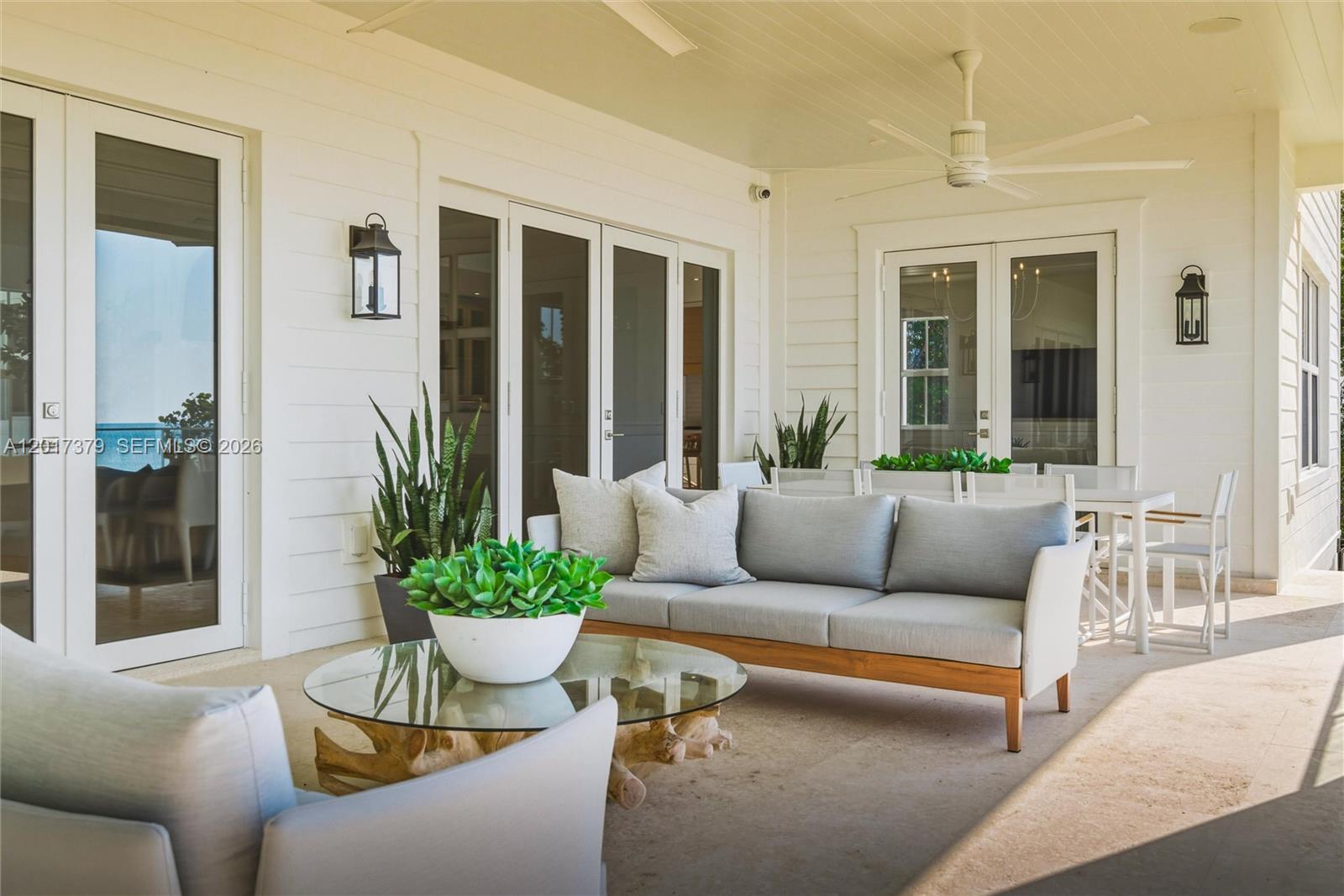 Mat Ocean Bay - Residential