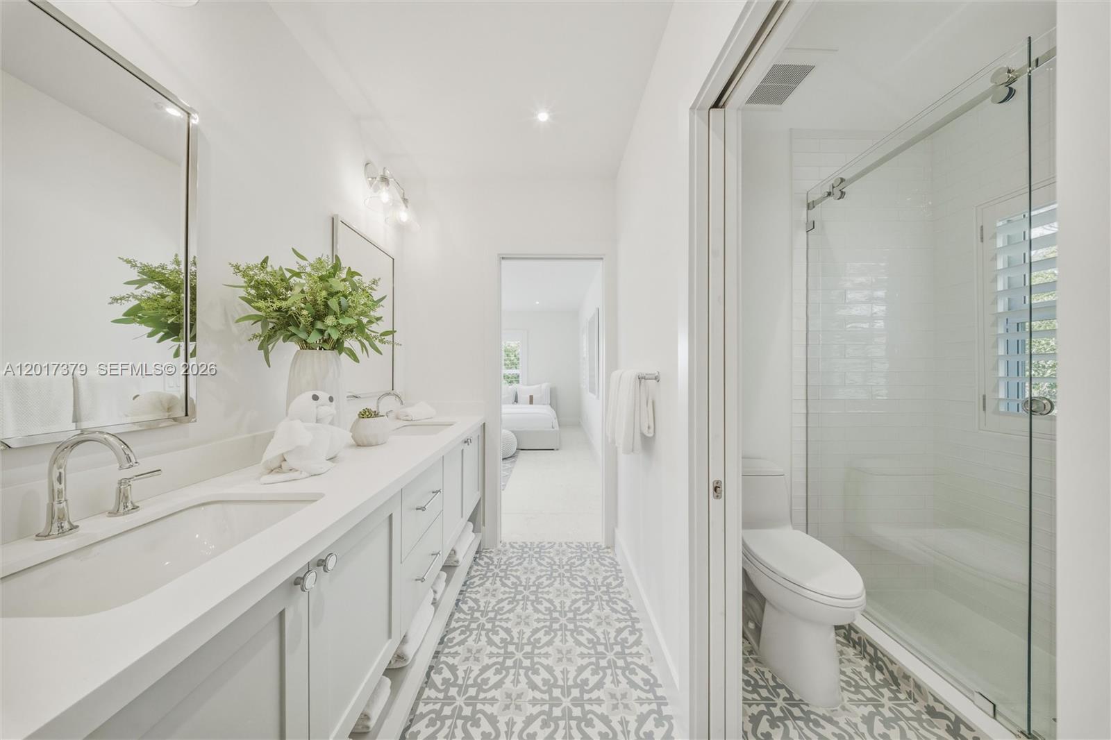Mat Ocean Bay - Residential