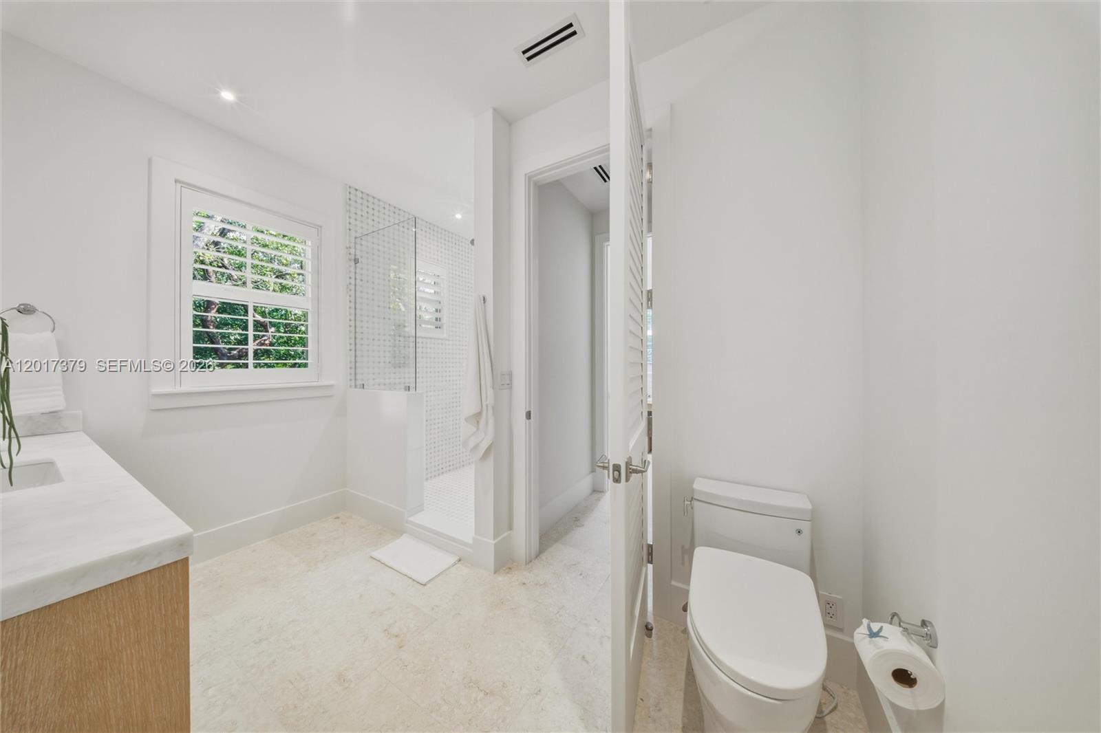 Mat Ocean Bay - Residential