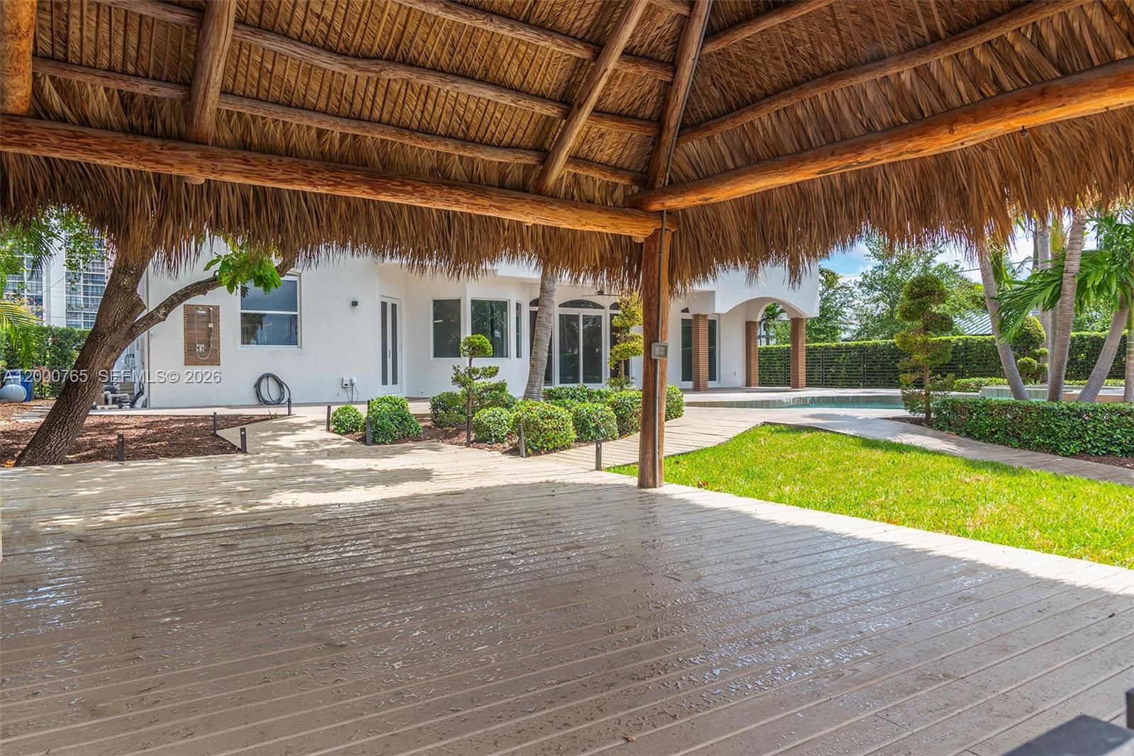 GOLDEN ISLES - Residential Lease