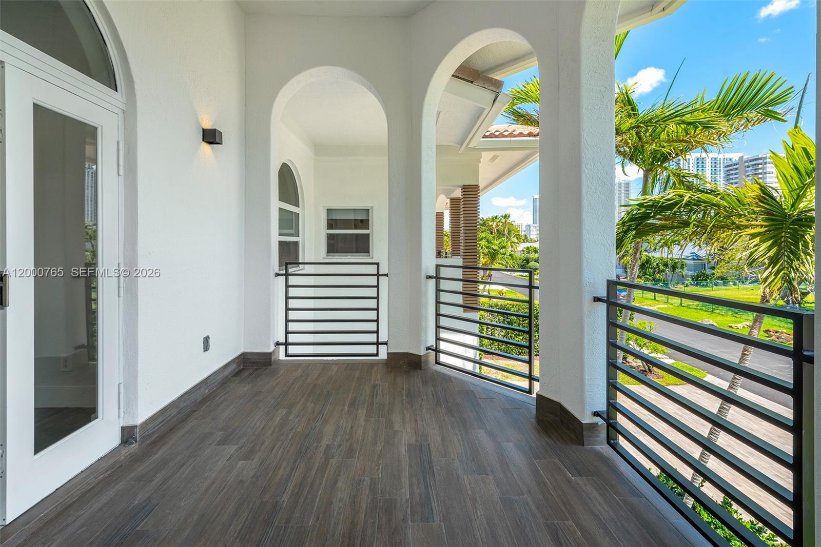 GOLDEN ISLES - Residential Lease