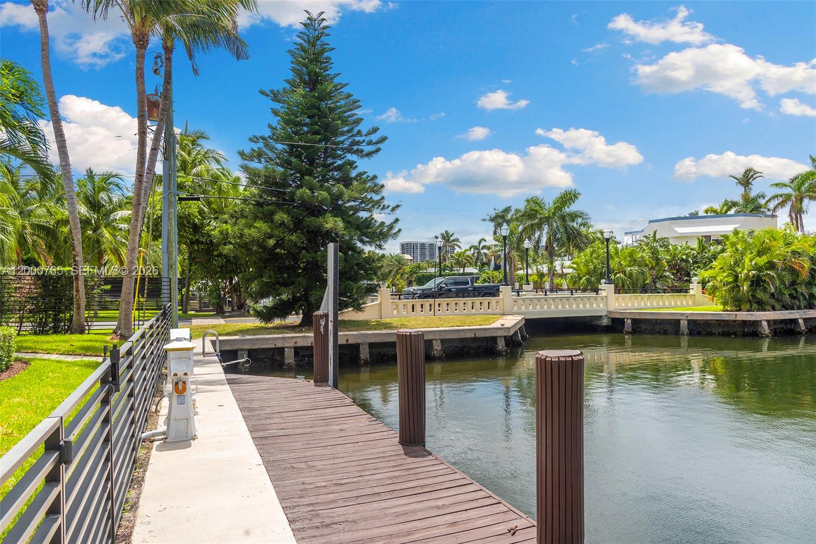 GOLDEN ISLES - Residential Lease