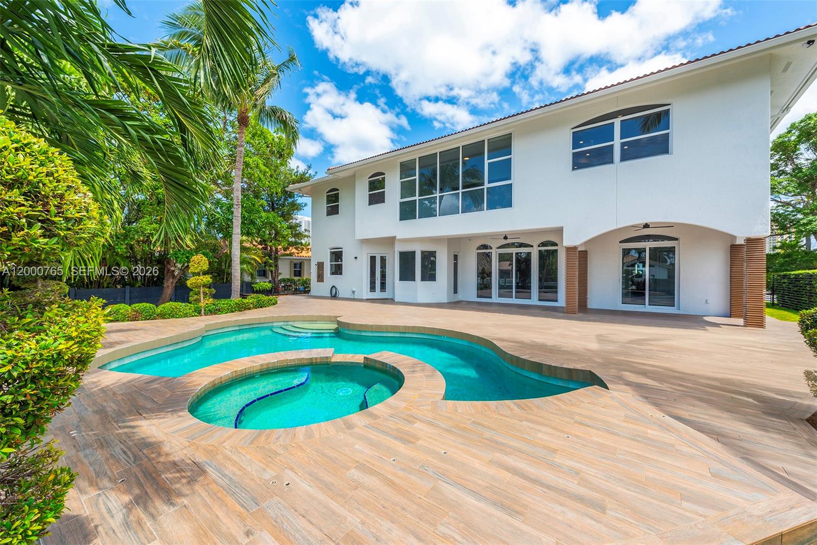 GOLDEN ISLES - Residential Lease