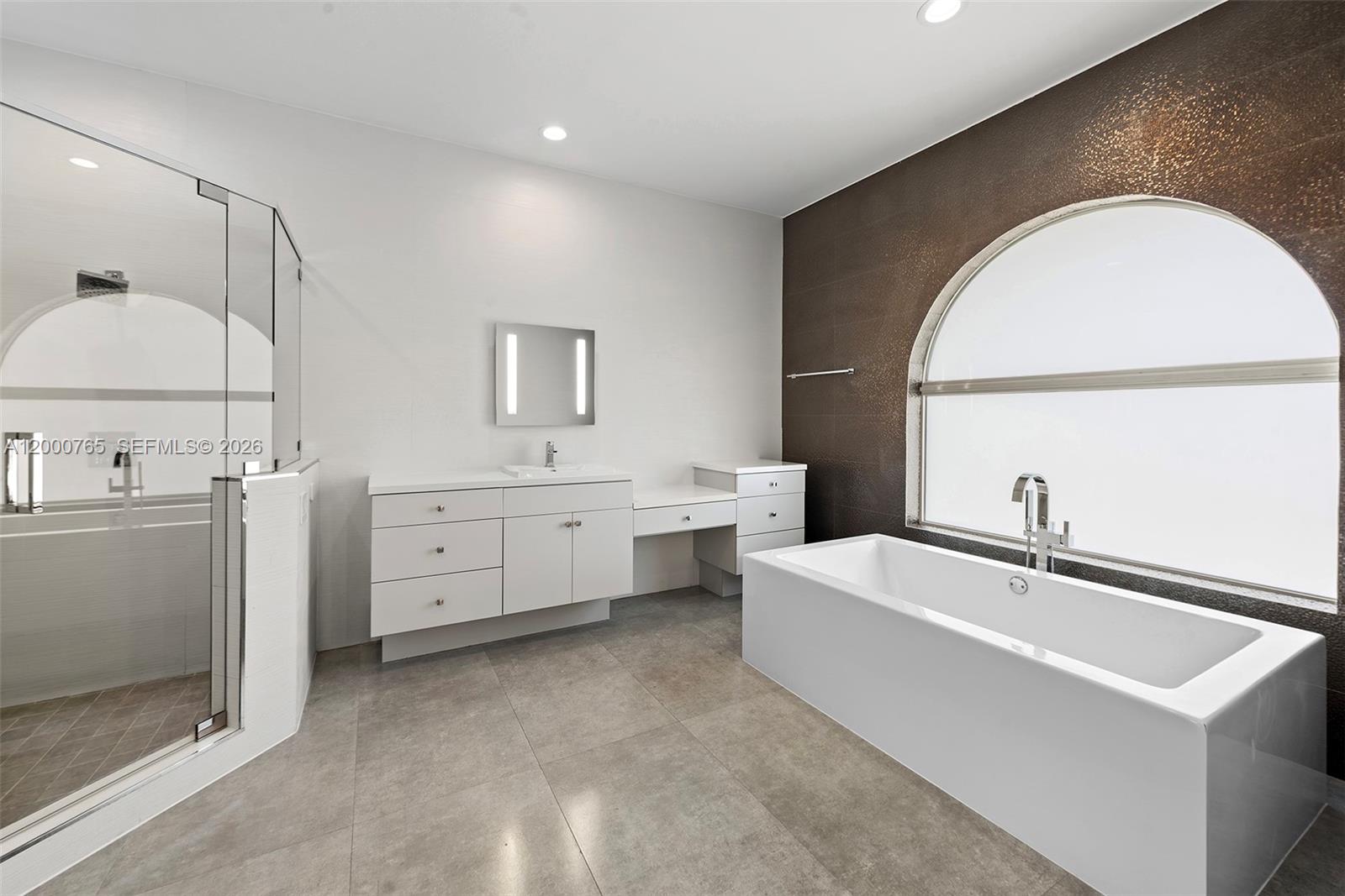 GOLDEN ISLES - Residential Lease