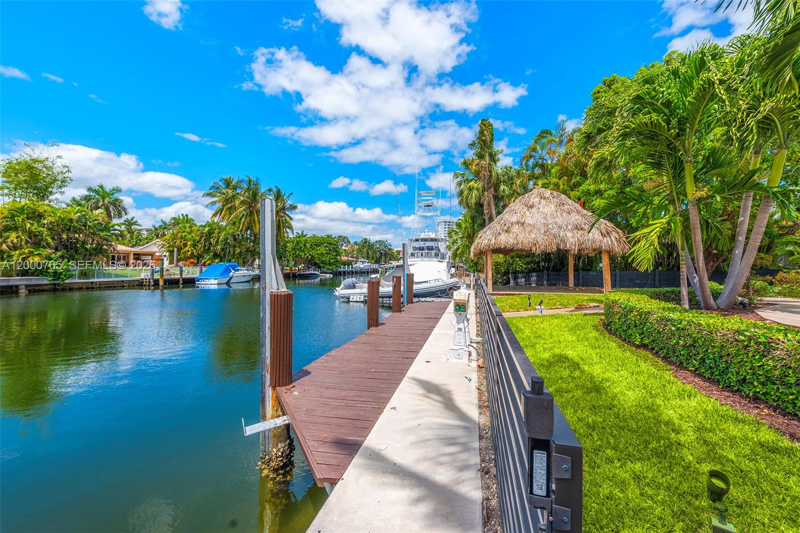 GOLDEN ISLES - Residential Lease