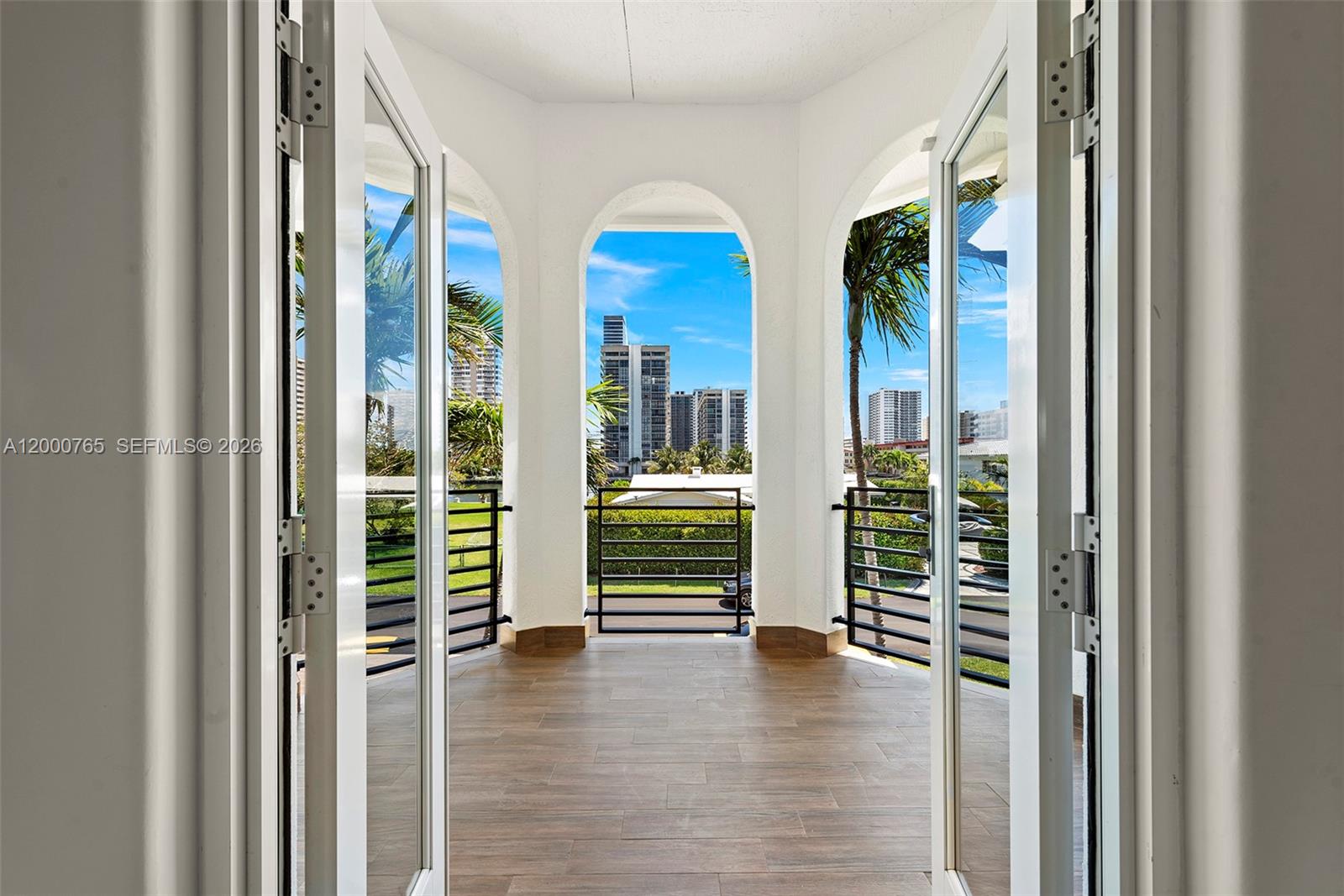 GOLDEN ISLES - Residential Lease