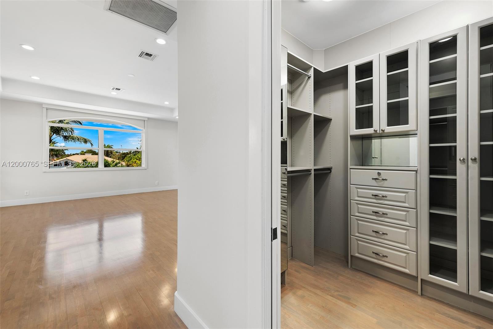 GOLDEN ISLES - Residential Lease