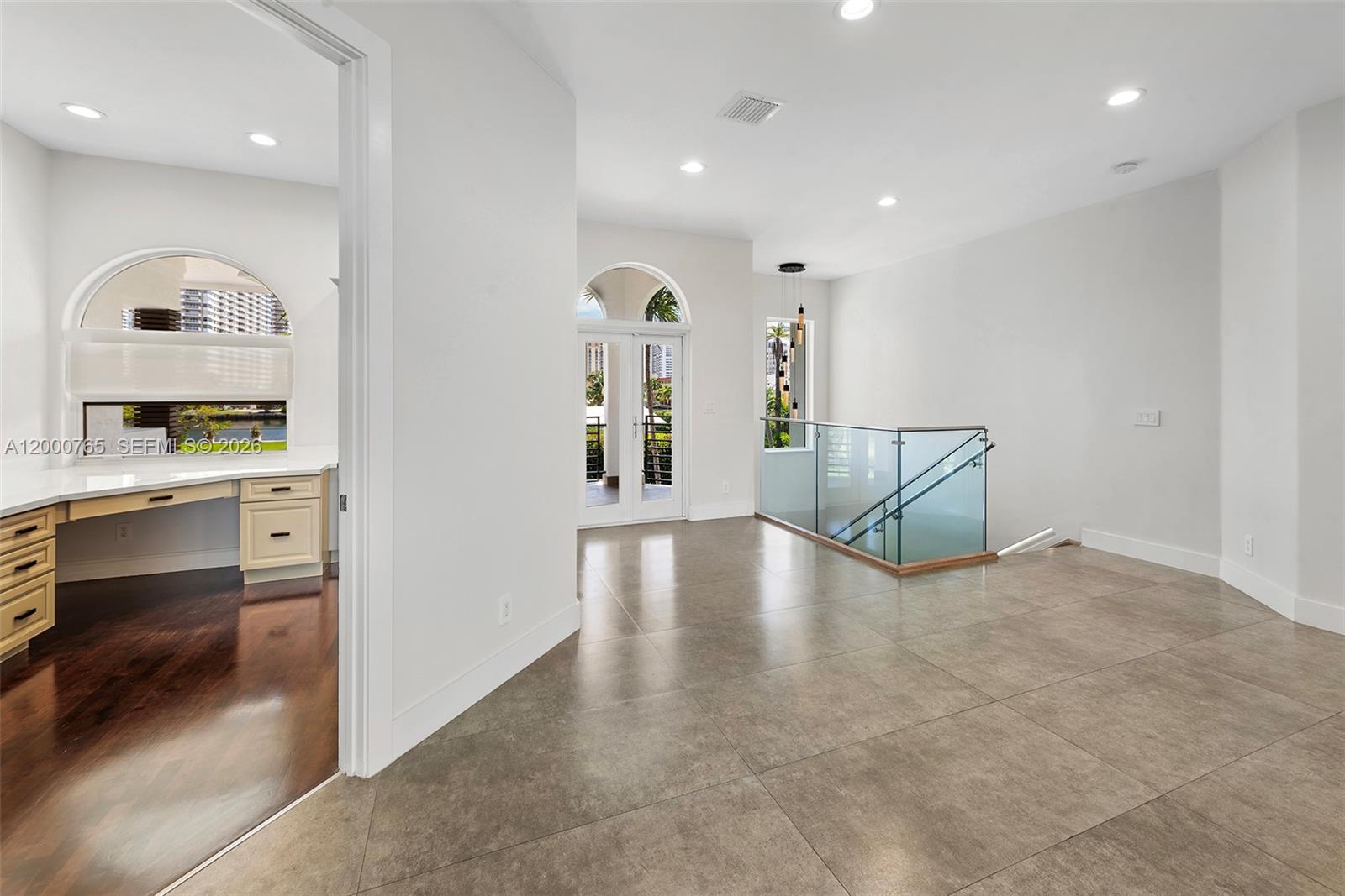 GOLDEN ISLES - Residential Lease