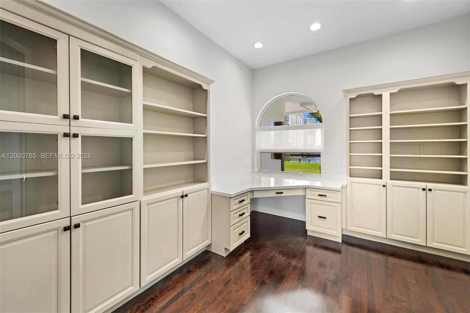 GOLDEN ISLES - Residential Lease