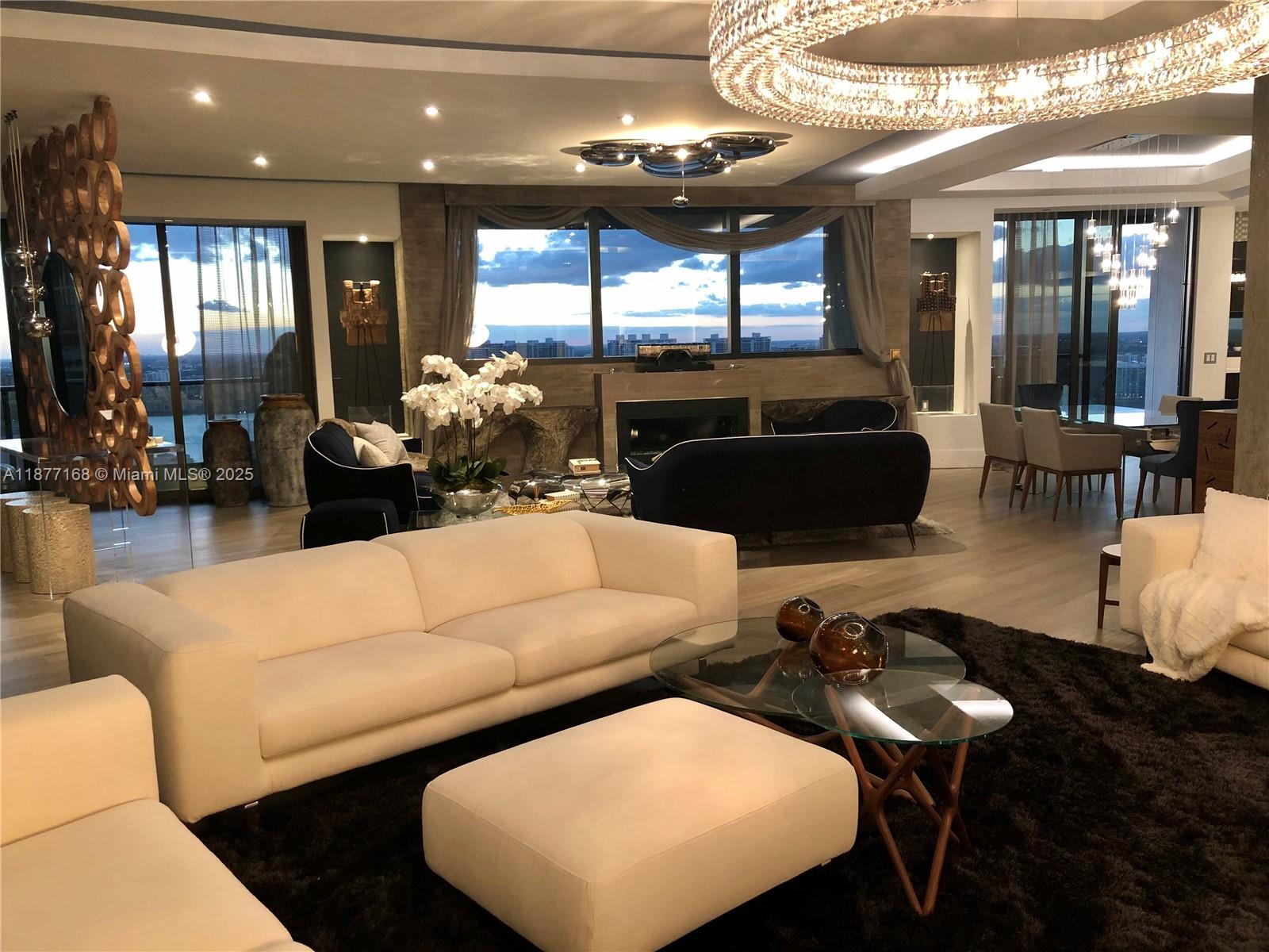 18555 COLLINS AVENUE COND - Residential Lease