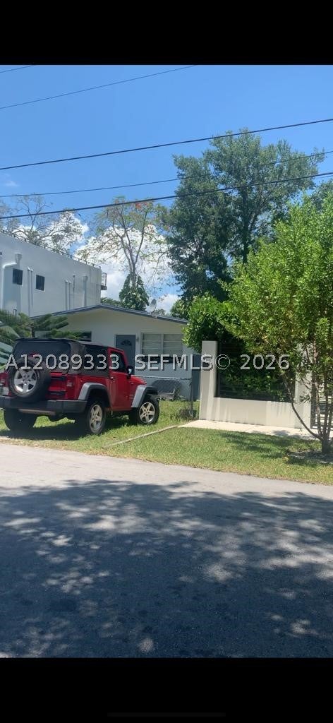 3339 Frow Ave 1