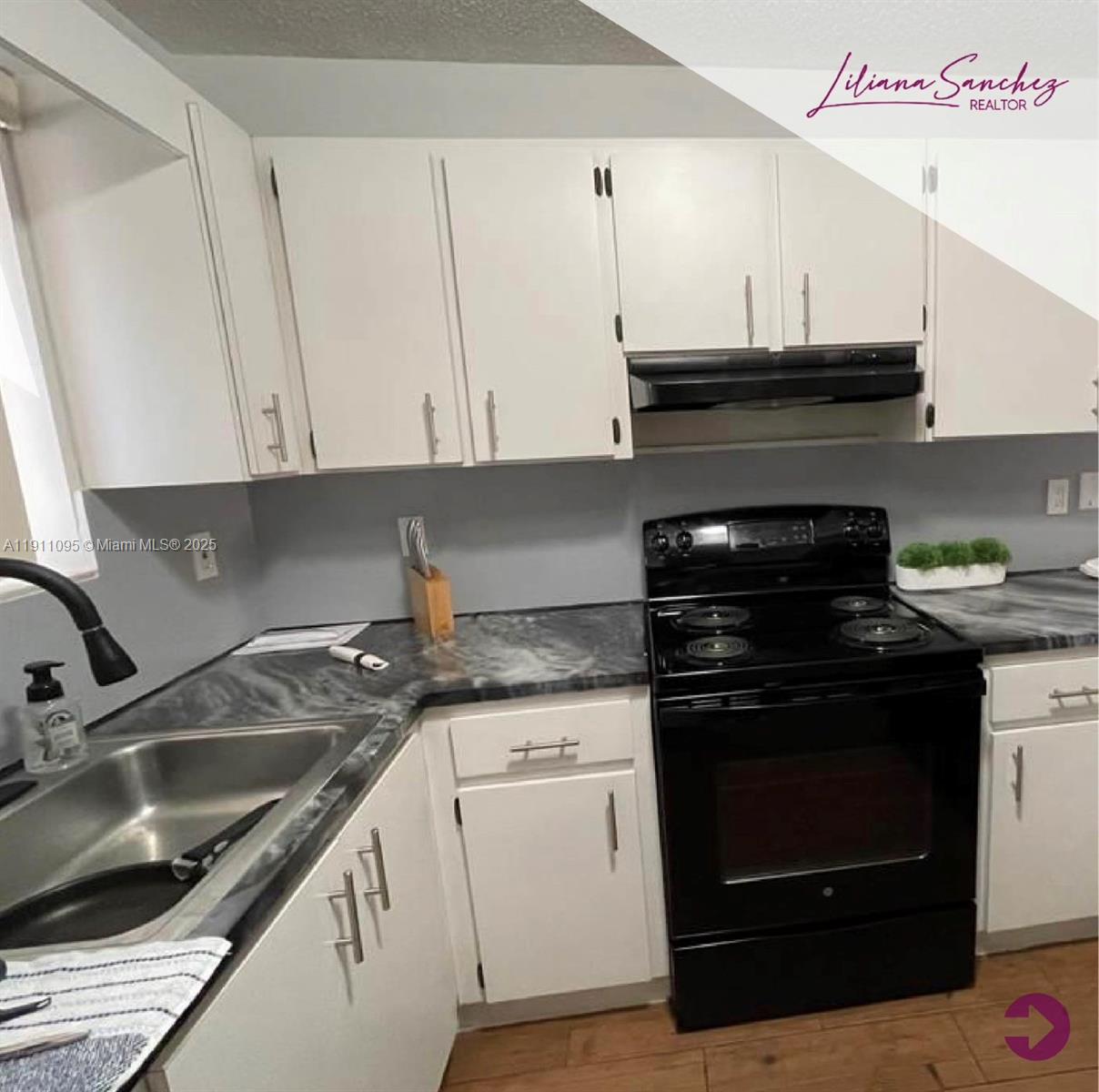 VILLA VERANDA CONDO - Residential Lease