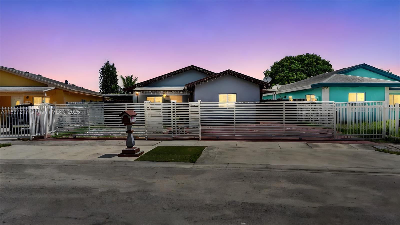 3109 NW 64 st, Miami, FL, 33147/$525,000 1 3109 NW 64 st