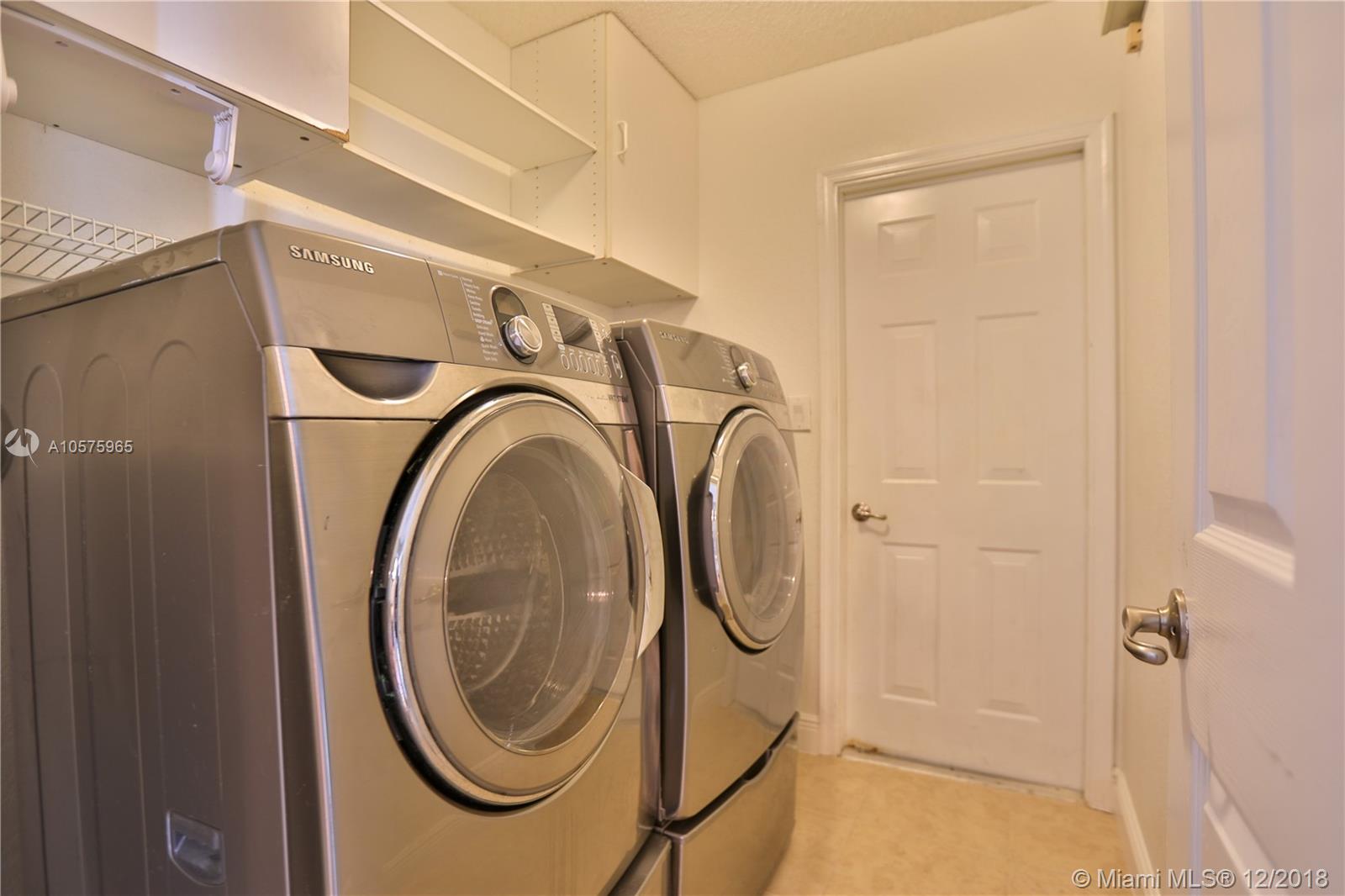 CRYSTAL POINTE - Residential