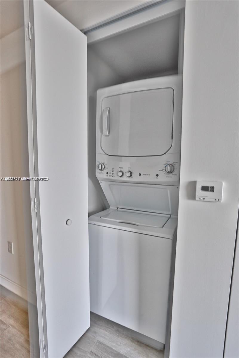 BRICKELL HEIGHTS WEST CON - Residential Lease