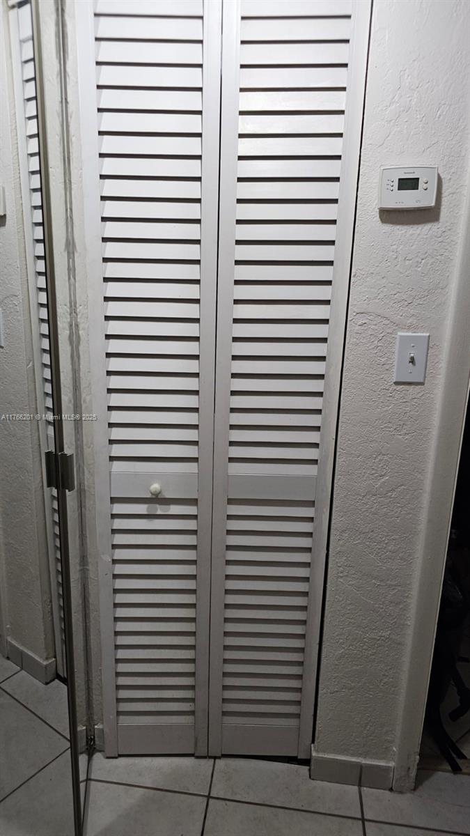 RAMBLEWOOD CONDO A - Residential