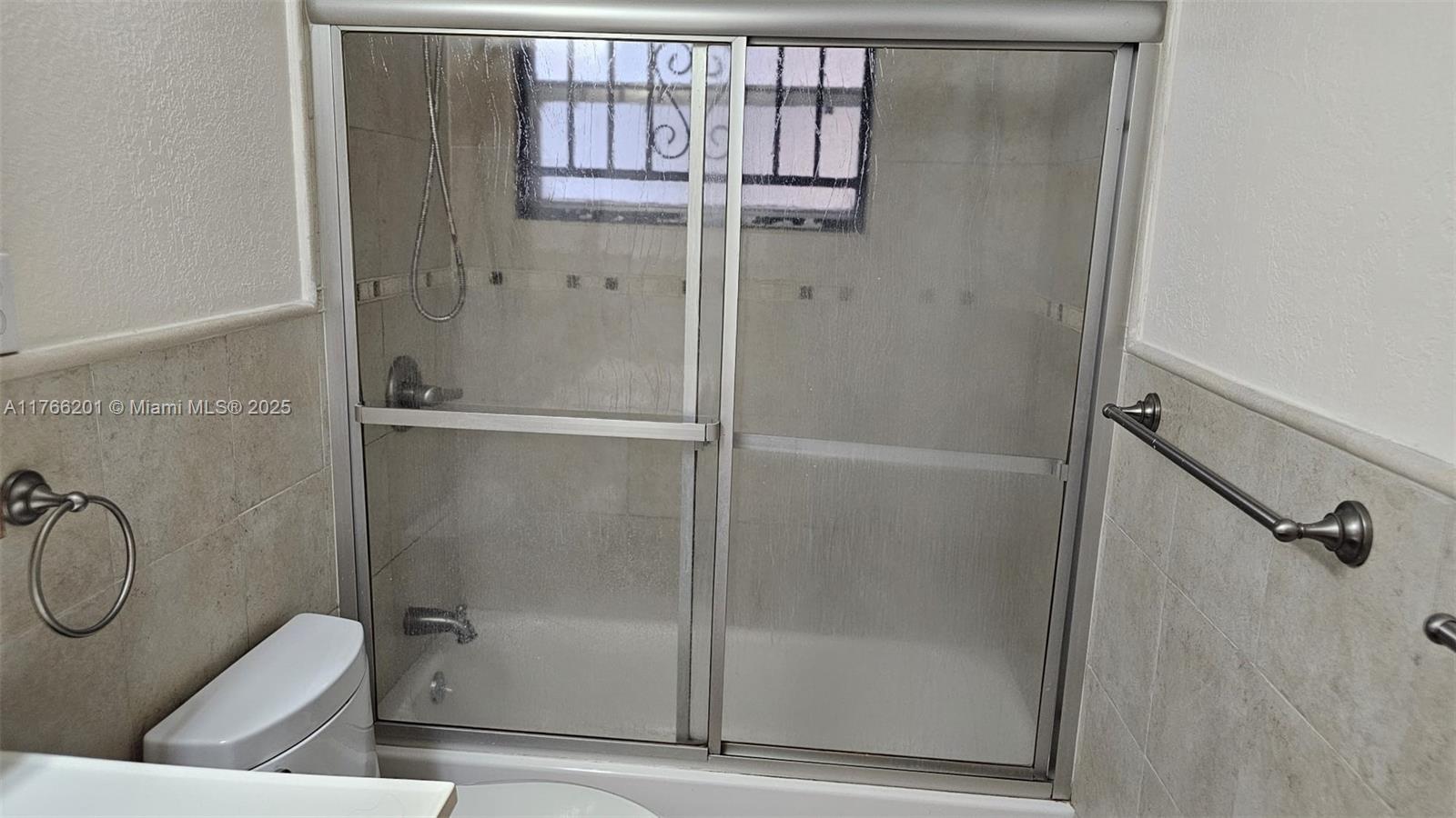 RAMBLEWOOD CONDO A - Residential