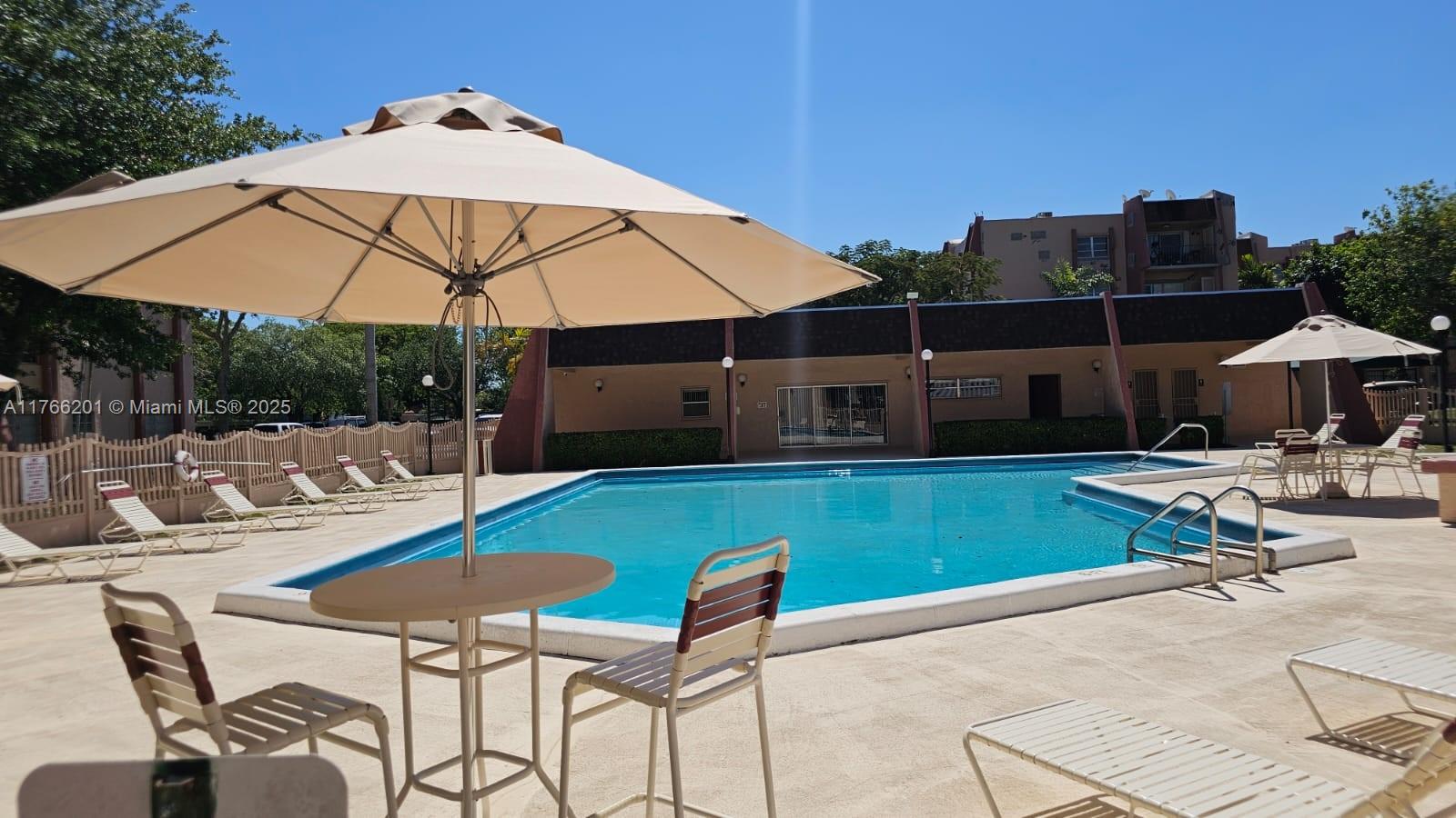 RAMBLEWOOD CONDO A - Residential