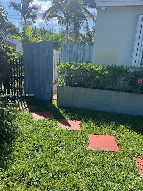 Address Not Disclosed, Miami Gardens, Broward County, Florida - 1 Bedrooms  
1 Bathrooms - 