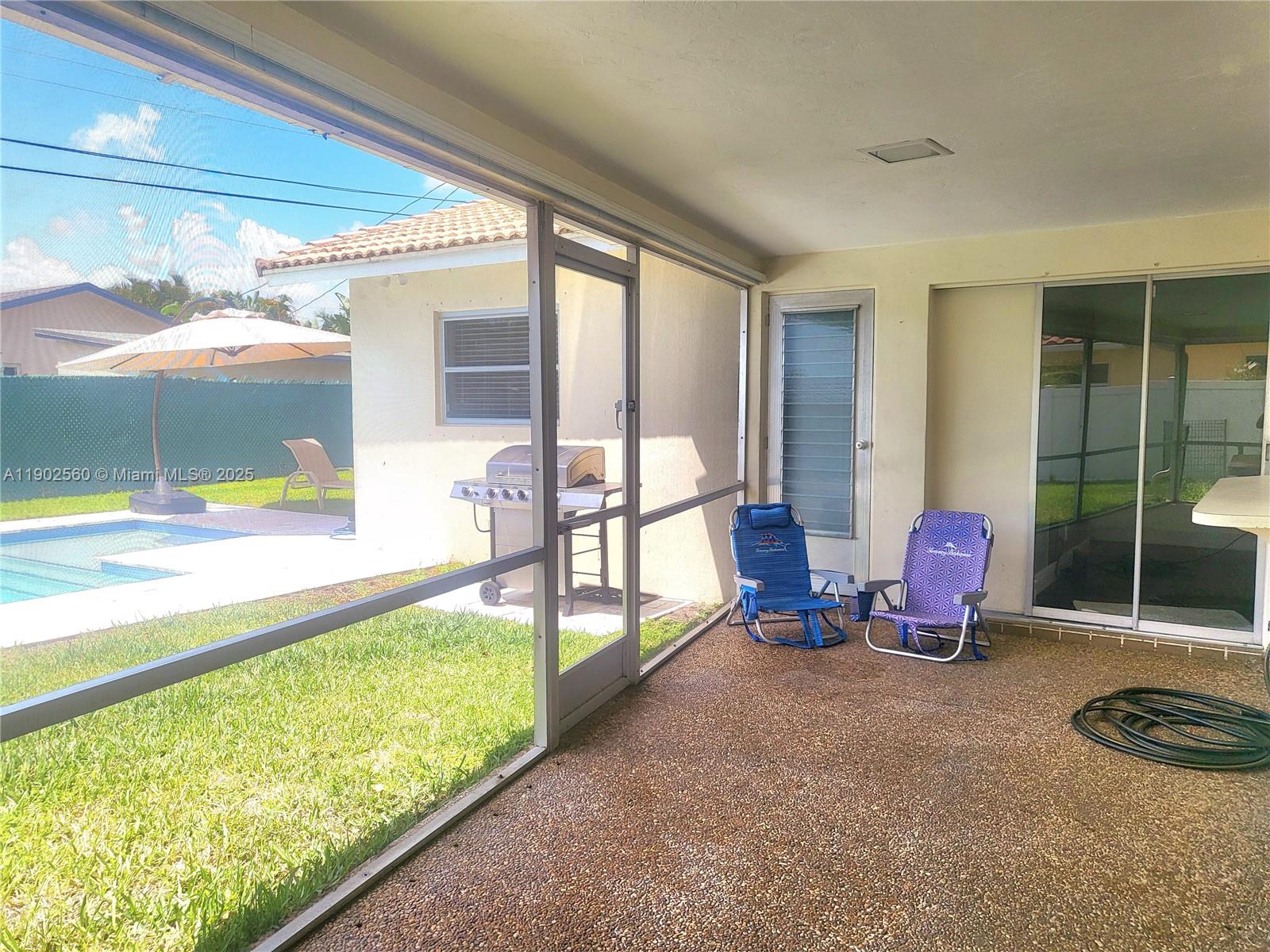 UNIVERSITY PARK COUNTRY C - Residential Lease