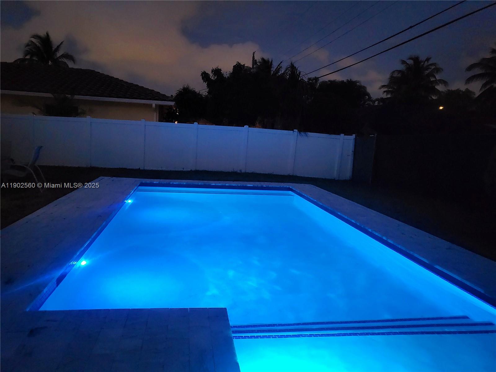 UNIVERSITY PARK COUNTRY C - Residential Lease