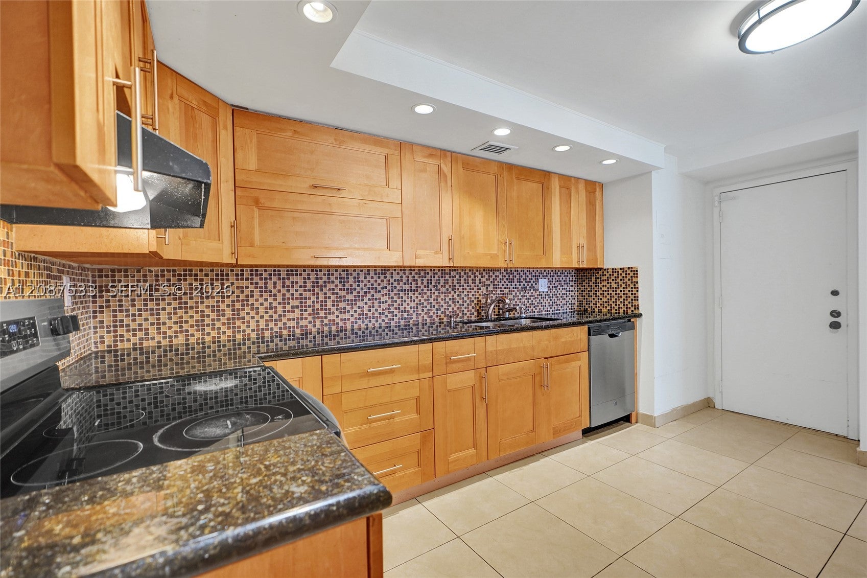 600 Three Islands Blvd 311