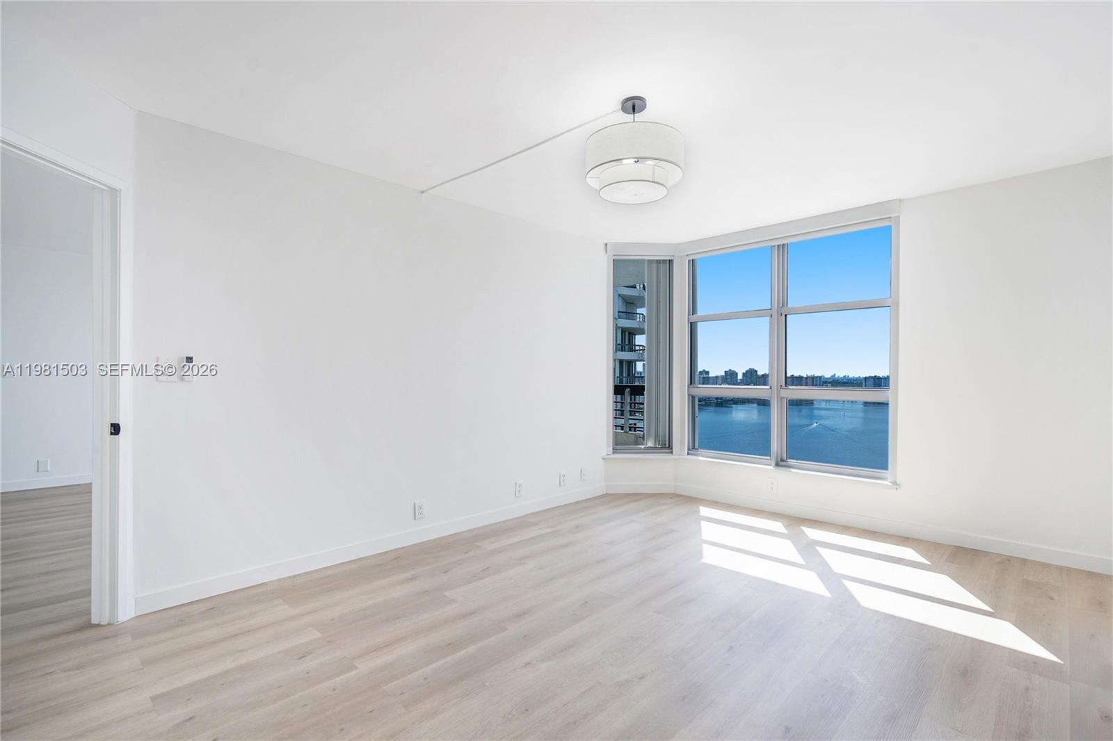 MYSTIC POINTE CONDO NO TH - Residential