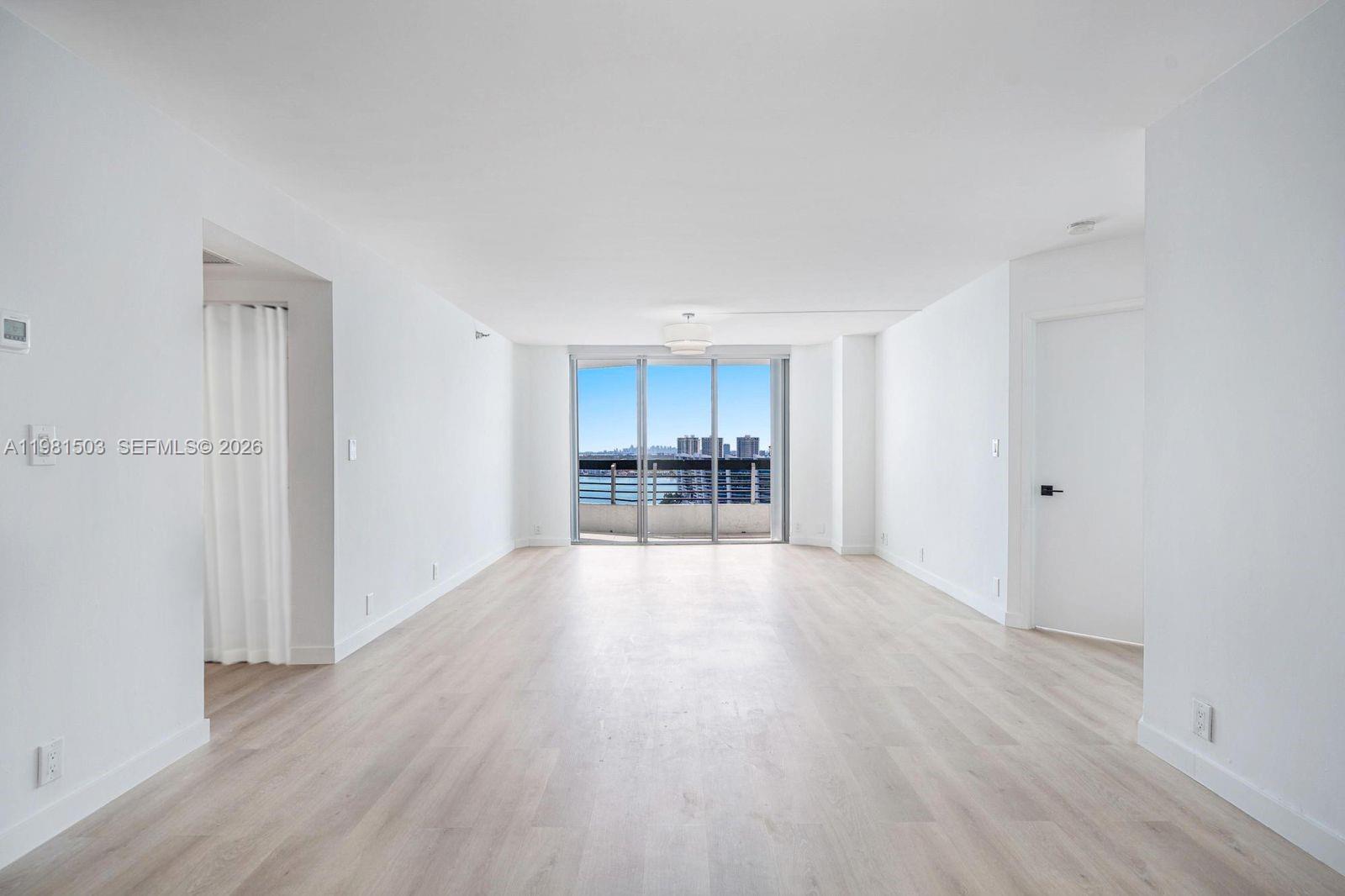 MYSTIC POINTE CONDO NO TH - Residential